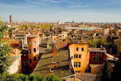 Cour Des Loges Lyon, A Radisson Collection Hotel, Hôtel à Lyon 05