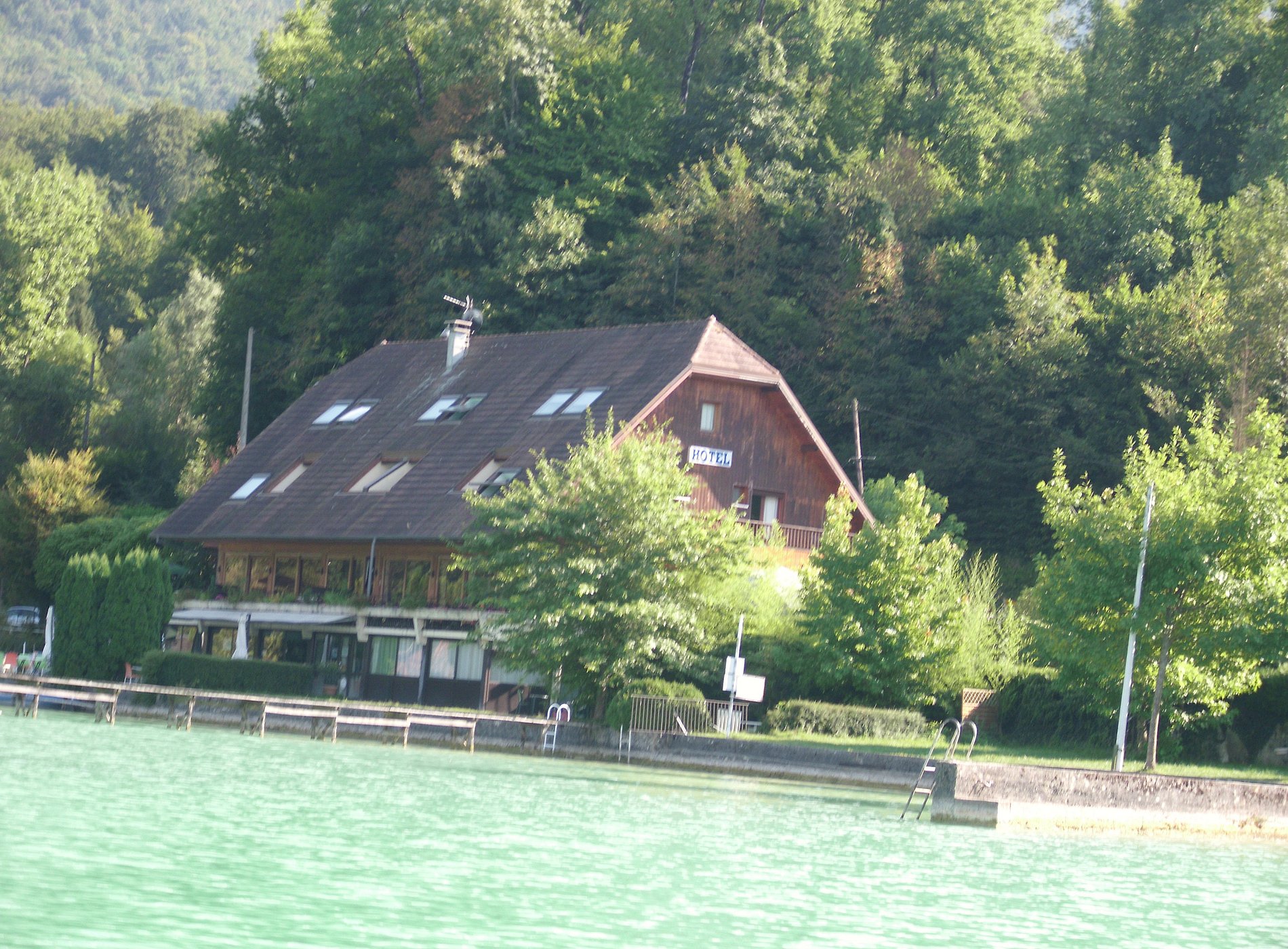 Hôtel Les Sirènes, Hôtel à Lépin-le-Lac