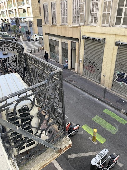 LES TOITS DU VIEUX-PORT, Hôtel à Marseille 02
