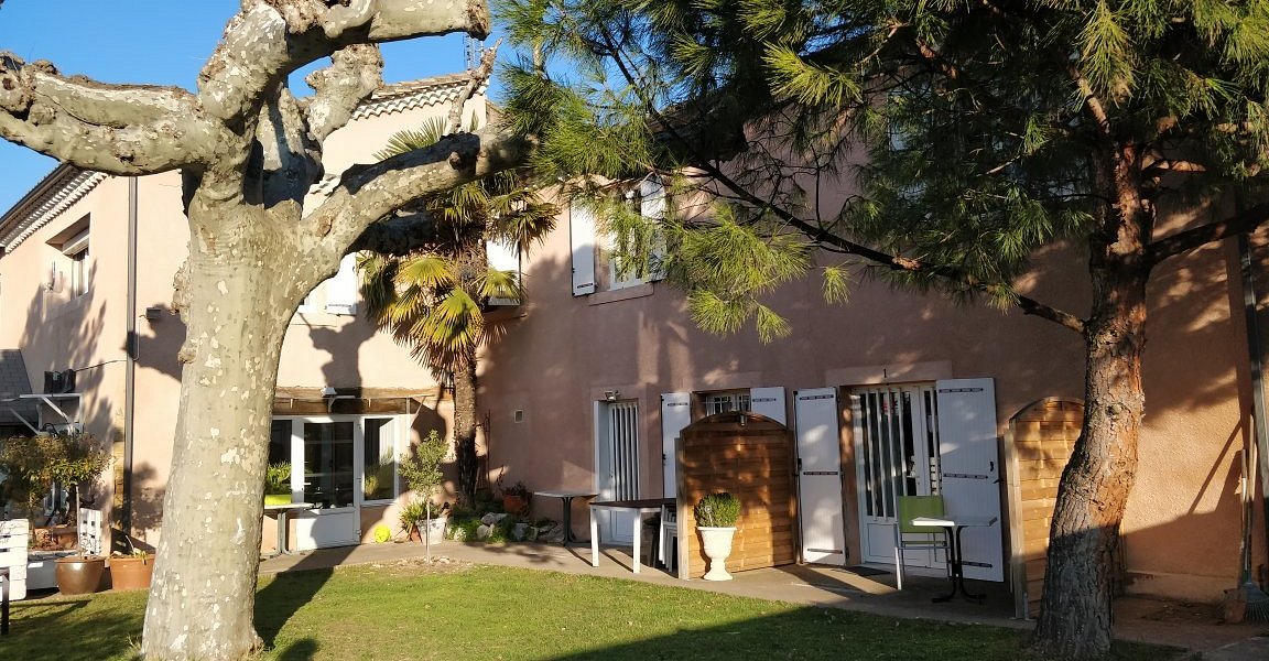 La Maison Xv, Hôtel à Crest