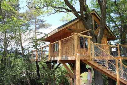 Les Insolites Du Vercors, Hôtel à Saint-Paul-lès-Monestier