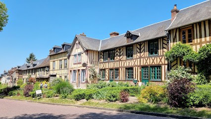 Charming *** Hotel Restaurant, Hôtel au Bec-Hellouin