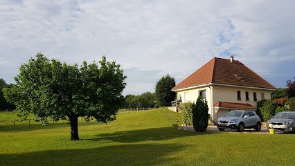 Le Clos Du Loup, Hôtel à Saint-Alban-de-Roche