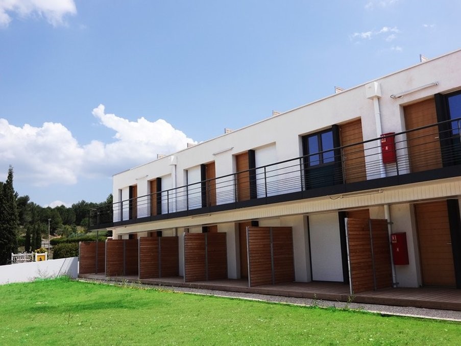 Les Jardins D'Athéna, Hôtel à Éguilles