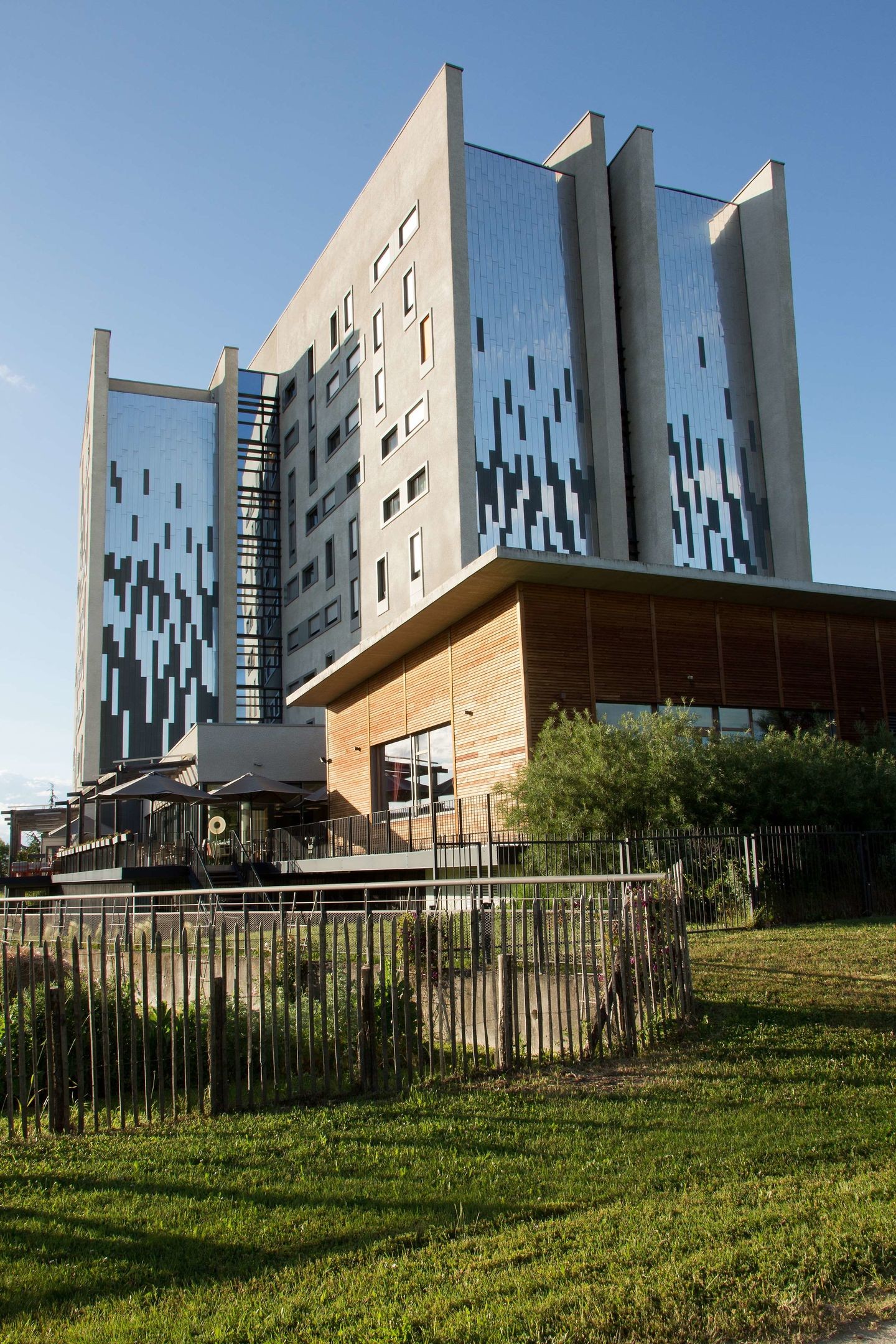 DoubleTree By Hilton Lyon Eurexpo & Spa, Hôtel à Saint-Priest