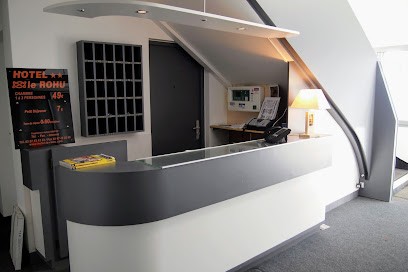 Hôtel Le Rohu, Hôtel à Séné