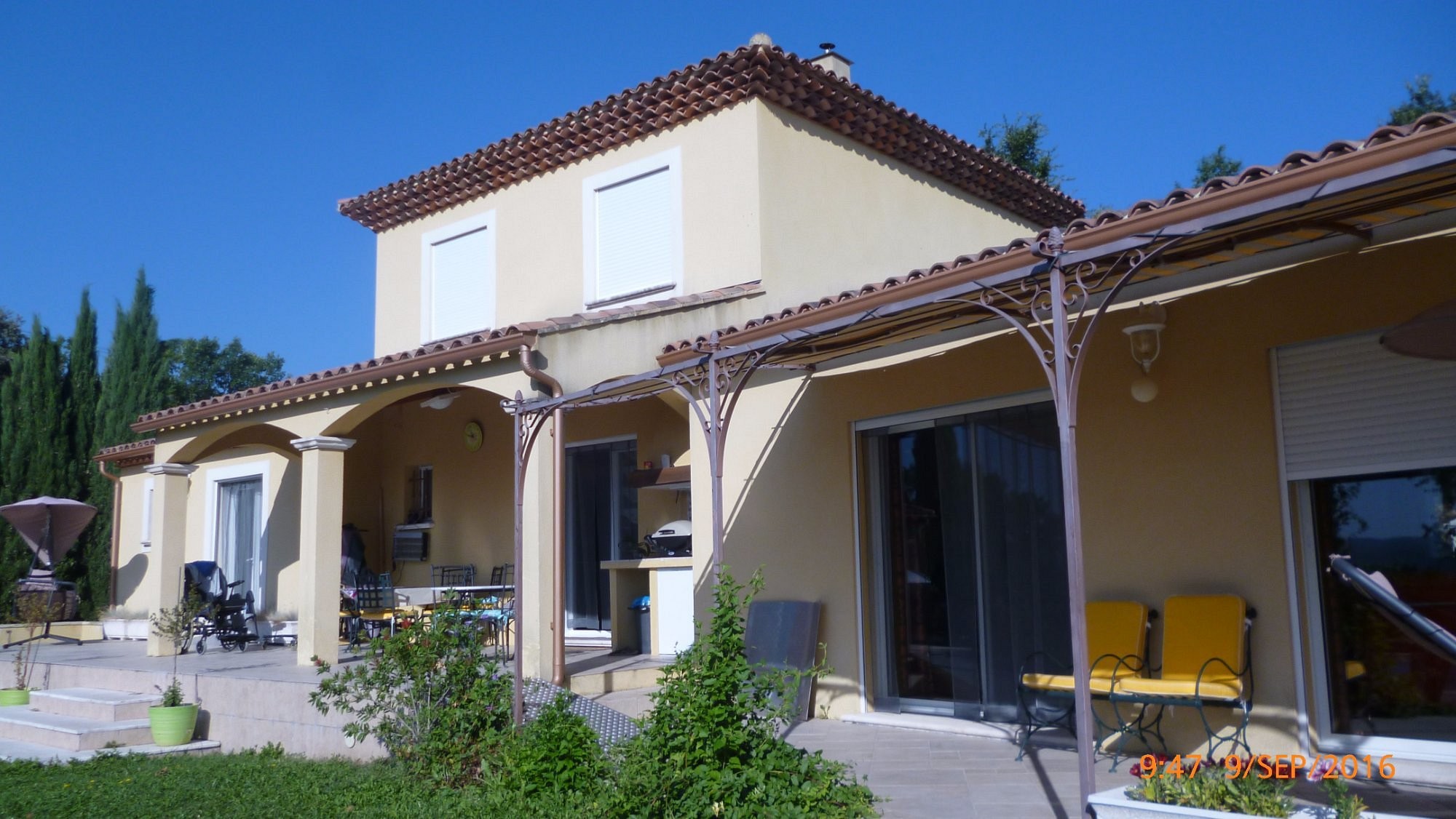 Chambres d'hotes Le Val Des Ribes, Hôtel à Ginasservis