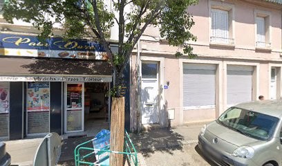 Le Foyer Saint Fons, Hôtel à Saint-Fons