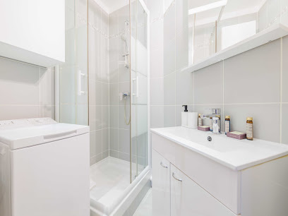 Cosy Studio - 14Th Arr - Mobility Lease - Belvilla By Oyo Hôtel à Paris 14