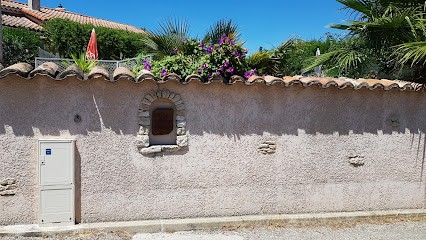 Villa Des Palmiers, Hôtel à Saint-Saturnin-lès-Avignon