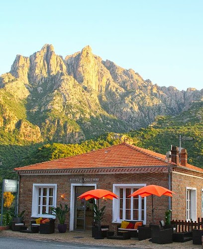 Hôtel Le Colombo, Hôtel à Ota