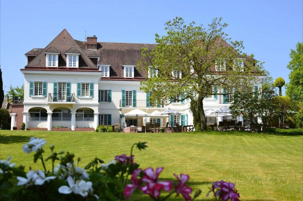 Château De Montreuil - Hôtel & Restaurant, Hôtel à Montreuil