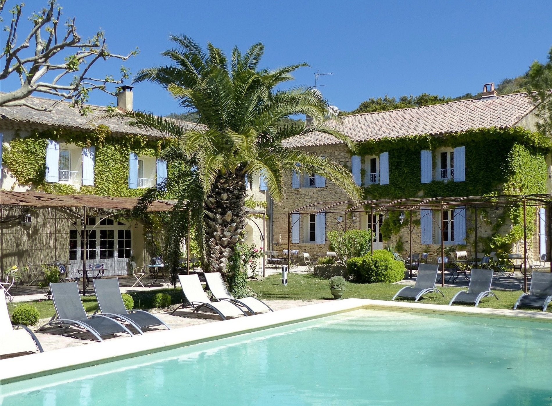 Logis Hôtel La Sommellerie, Hôtel à Châteauneuf-du-Pape