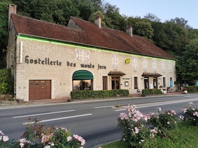 Logis Hostellerie Des Monts Jura, Hôtel à Pannessières