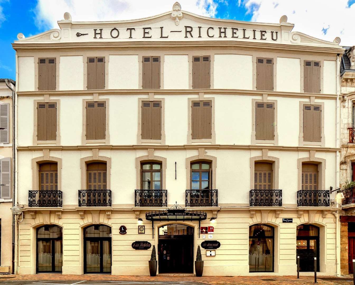Le Richelieu, Hôtel à Mont-de-Marsan