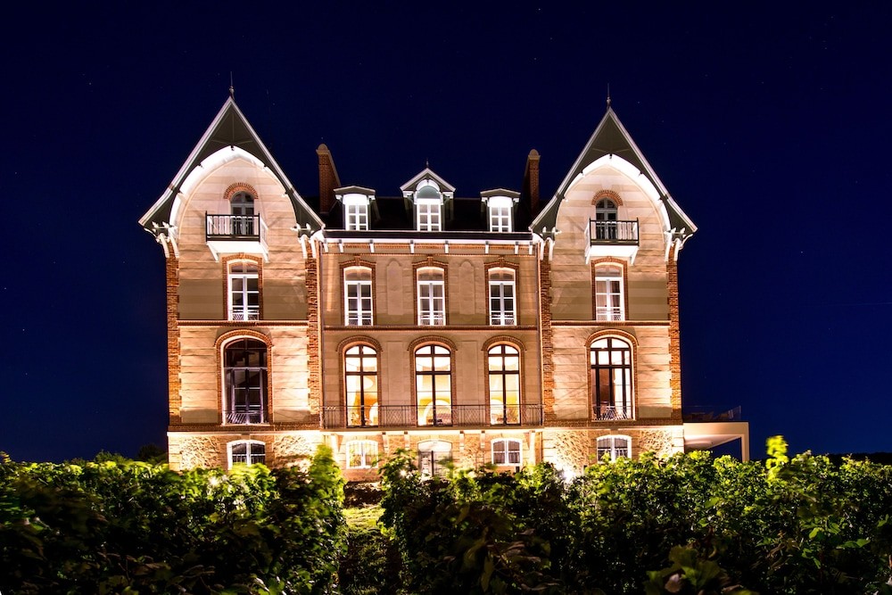 Château De Sacy, Hôtel à Sacy