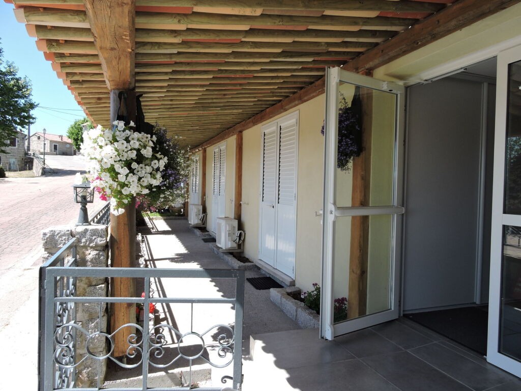 Hôtel Clair De Lune, Hôtel à Zonza