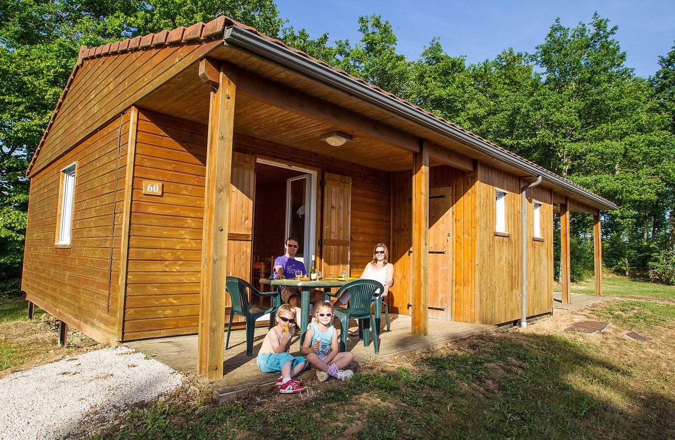 Les Chalets de la Vingeanne en Haute-Marne, Grand-Est, Résidence Hôtelière à Longeau-Percey