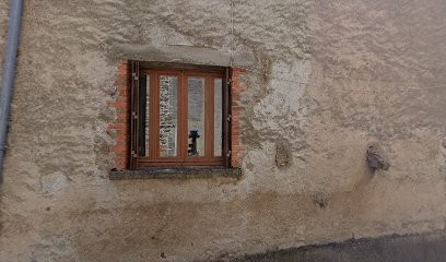 Hôtel Les Tilleuls, Hôtel à Saint-Priest-des-Champs