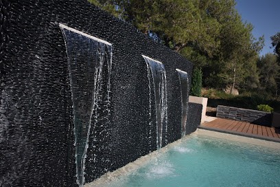Domaine La Pierre Blanche, Hôtel à Eygalières