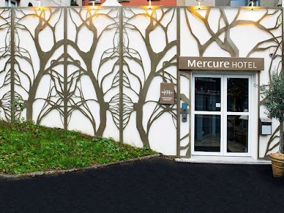 Hôtel Mercure Paris Suresnes Longchamp, Hôtel à Suresnes