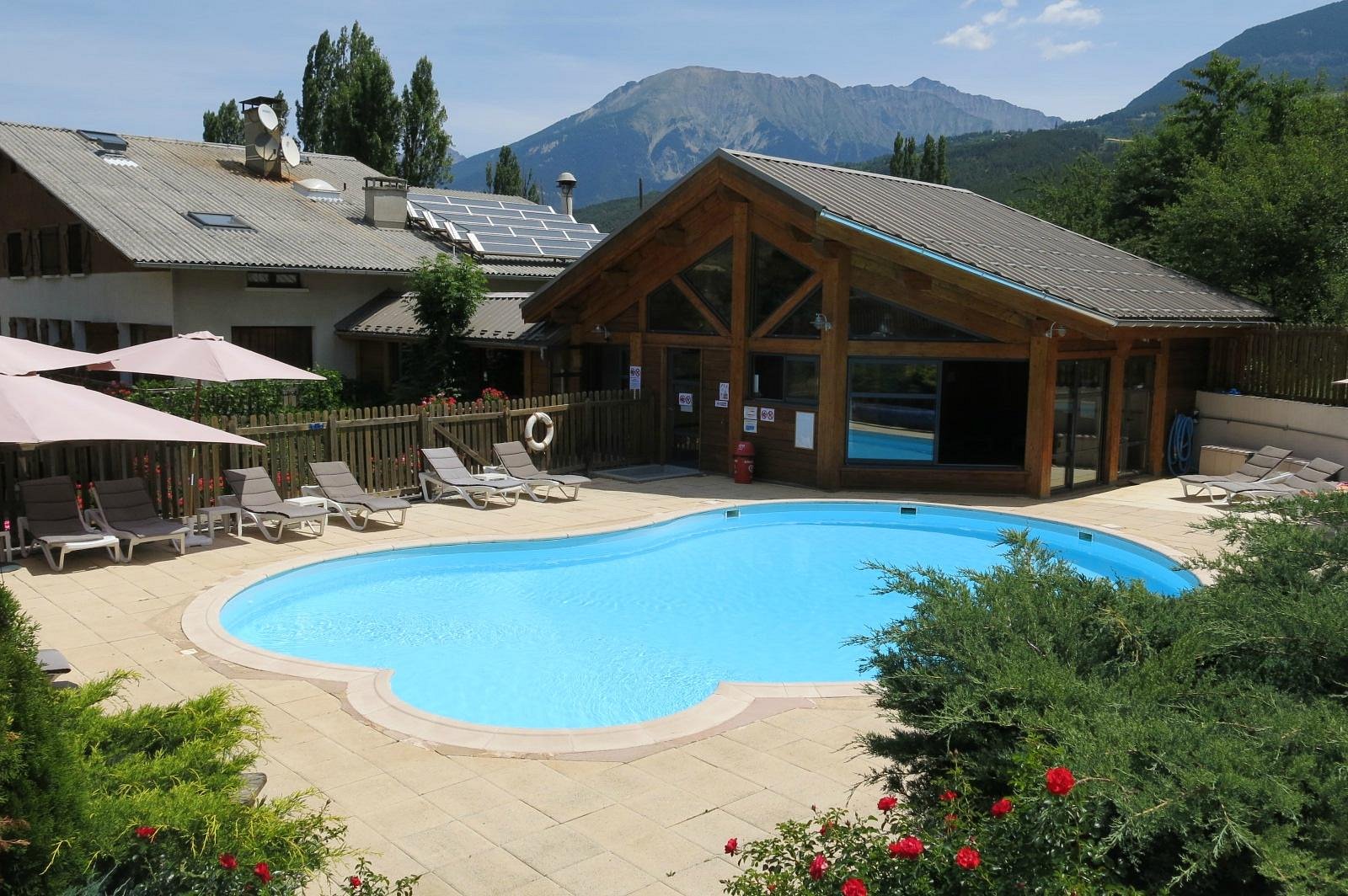 Logis Hôtel Les Peupliers Hôtel à Baratier