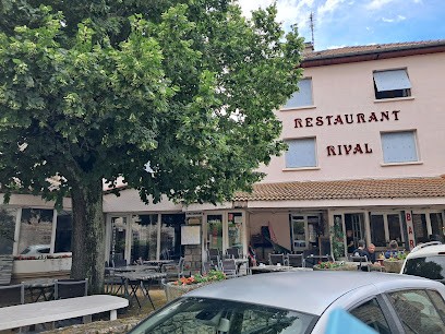 Hôtel Restaurant Rival, Hôtel à Usson-en-Forez
