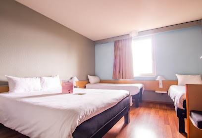 Ibis Colmar Est, Hôtel à Horbourg-Wihr