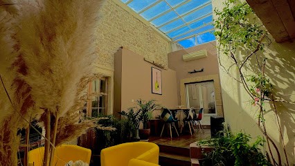 La Résidence Du Bougainvilliers, Hôtel à Dions