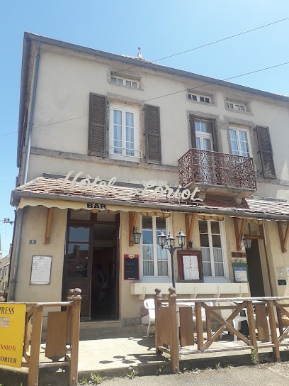 Hotel Loriot, Hôtel à Précy-sous-Thil