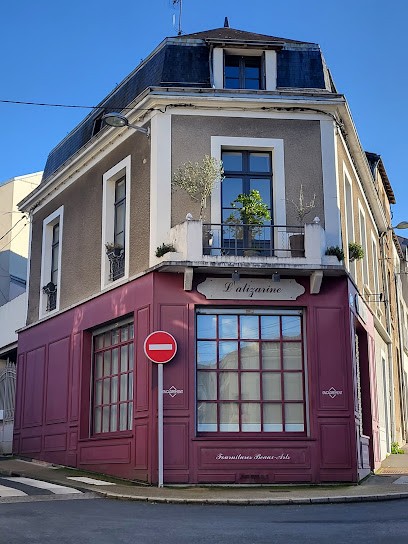 Les Chambres Du Mail, Hôtel à Cholet