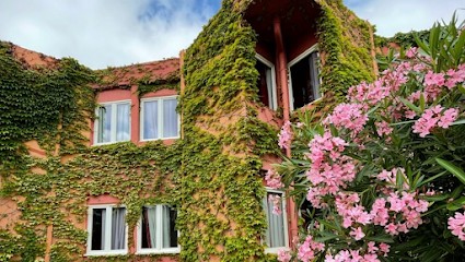 Tropic Hotel, Hôtel à Rivesaltes