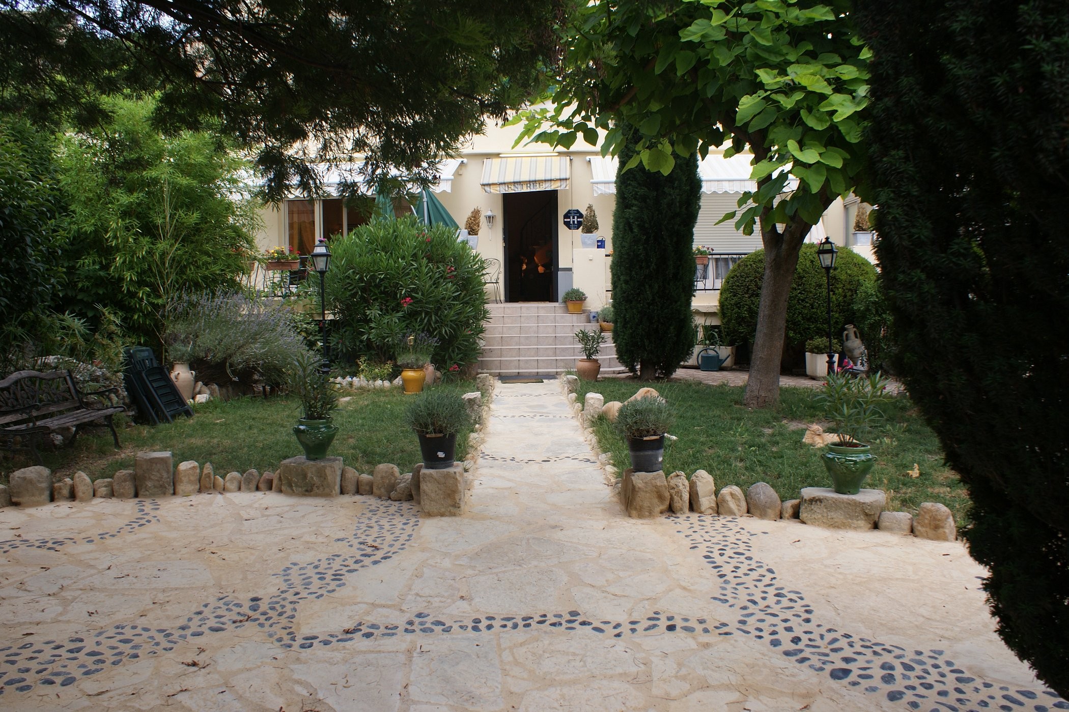 Hôtel Les Oliviers, Hôtel à Nyons