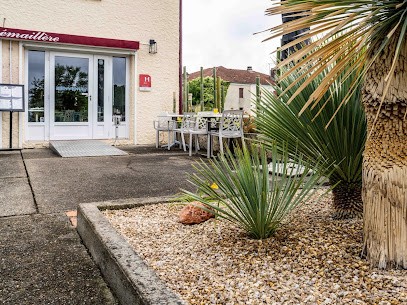 Logis Hôtel La Cremaillère, Hôtel à Hagetmau