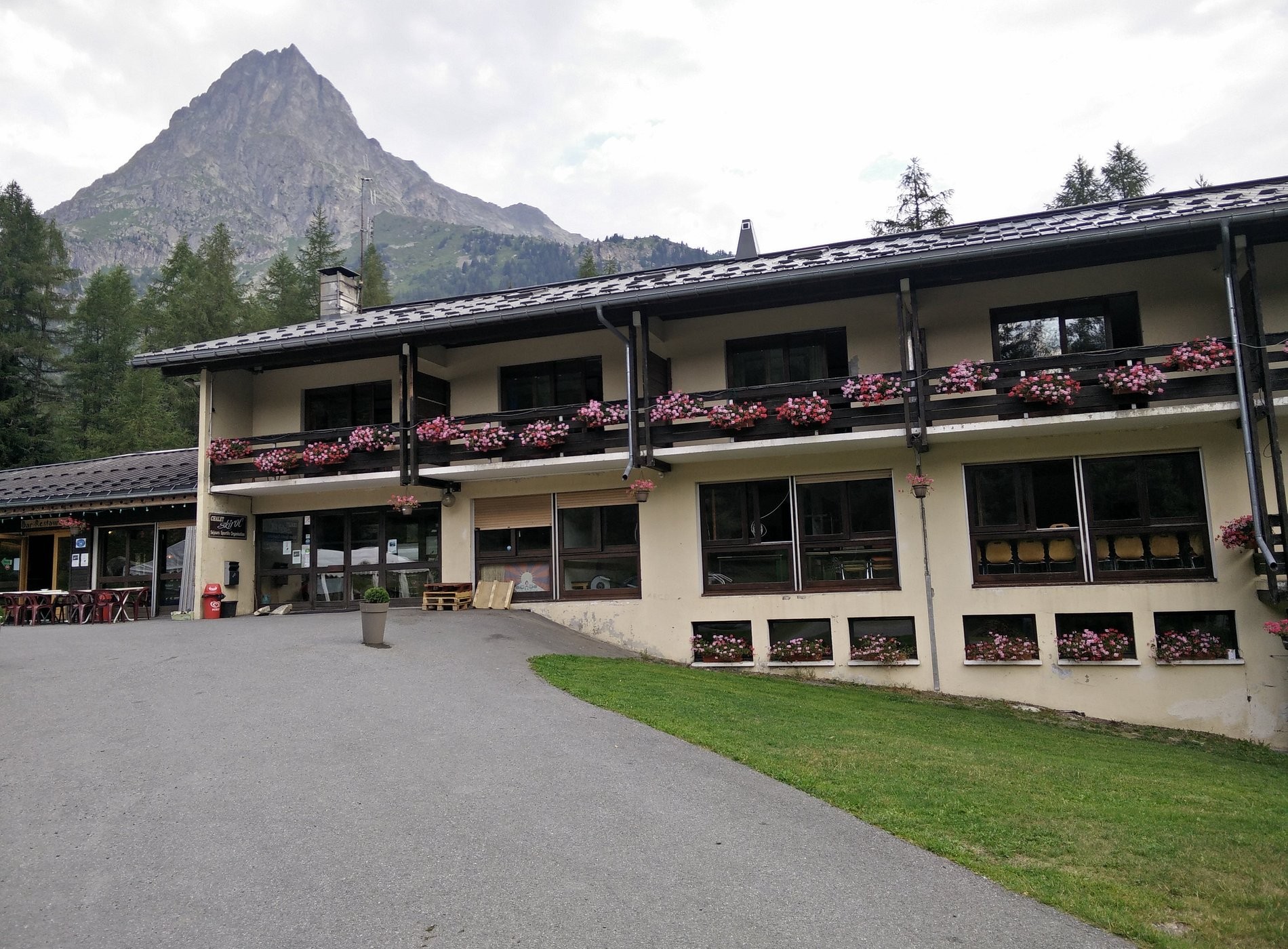 Châlet Hôtel Skiroc, Hôtel à Vallorcine