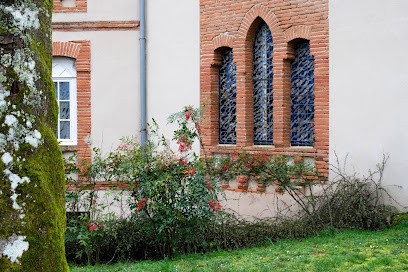 Hôtellerie De L'Abbaye, Hôtel à Bellegarde-Sainte-Marie