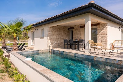 Spa & Stay Goudargues, Hôtel à Goudargues