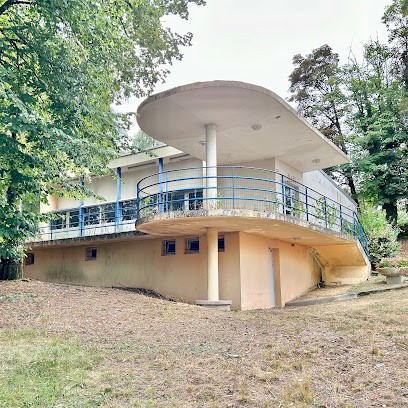 HÔTELLERIE DE BORN, Hôtel à Salagnac