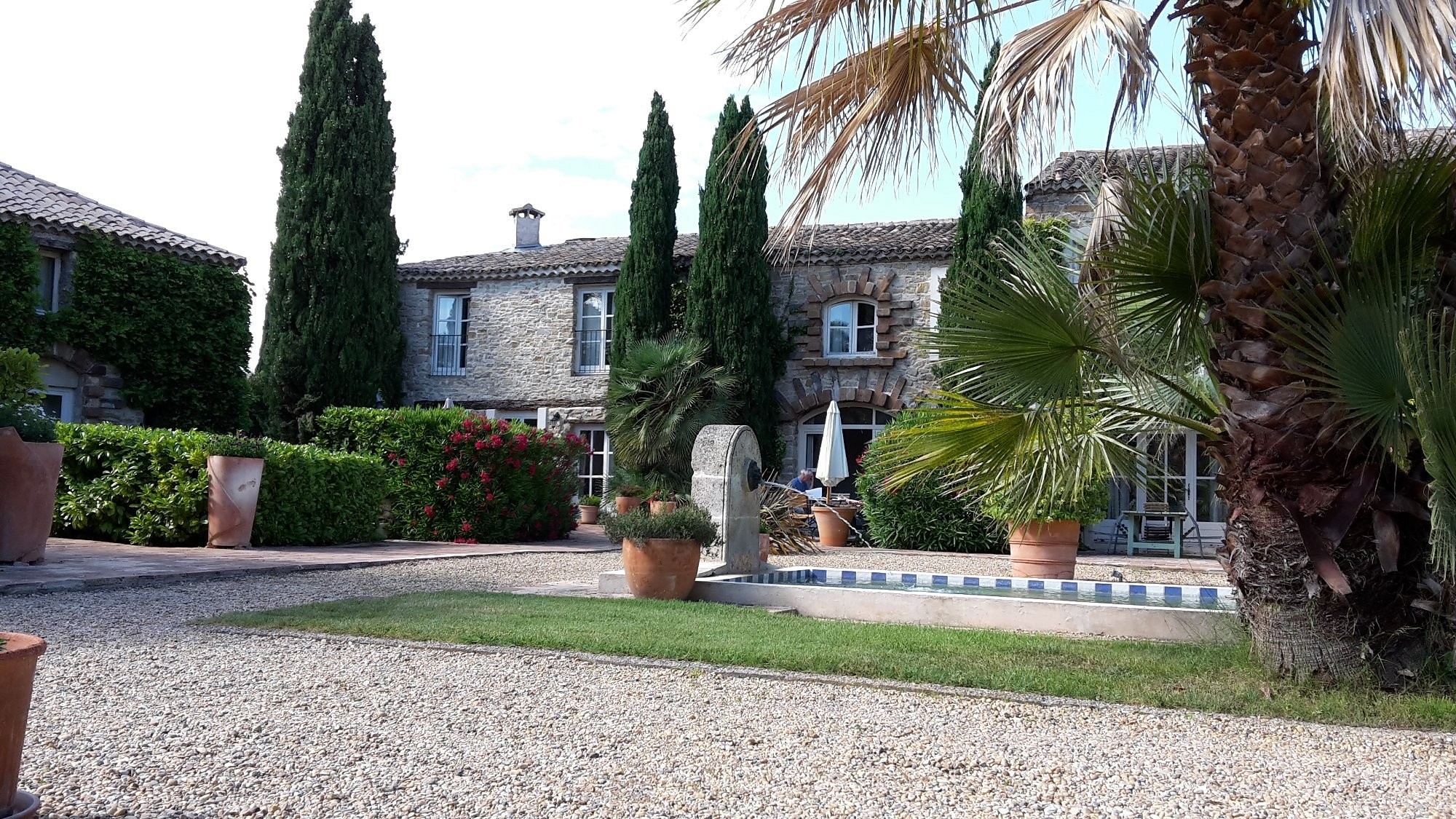 Chateau Les Sacristains, Hôtel à Montagnac