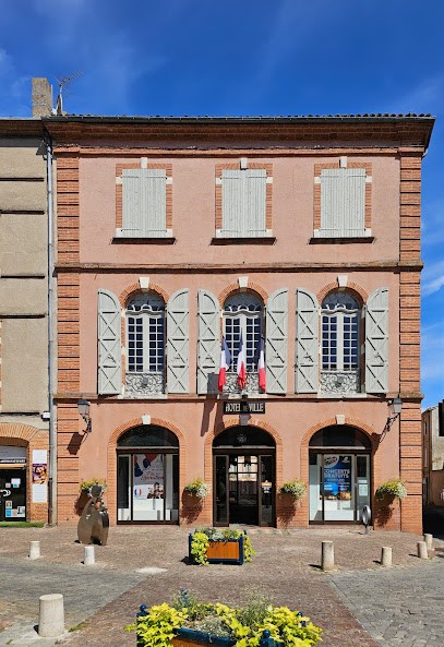 Hotel De Ville, Hôtel à Moissac