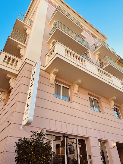 Hôtel Gabriel Menton, Hôtel à Menton