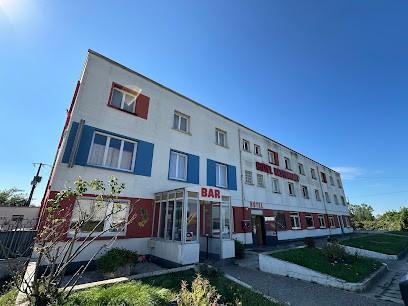 Chez Serge Eurl, Hôtel à Perthes