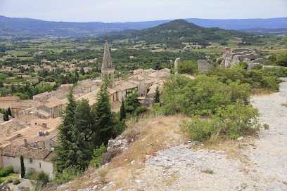Hôtel Restaurant Des Voyageurs, Hôtel à Saint-Saturnin-lès-Apt