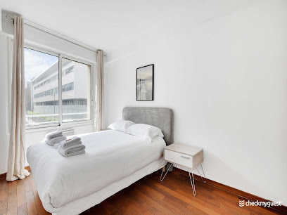 Welcoming Apartment - 3Br/6P - Near Convention - Belvilla By Oyo, Hôtel à Paris 15