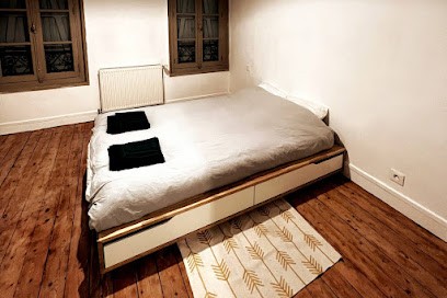 La Persienne Bleue - Mortagne au Perche, Hôtel à Mortagne-au-Perche