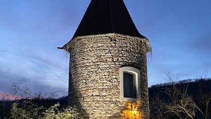 Area De Suzel, Hôtel à Vignieu