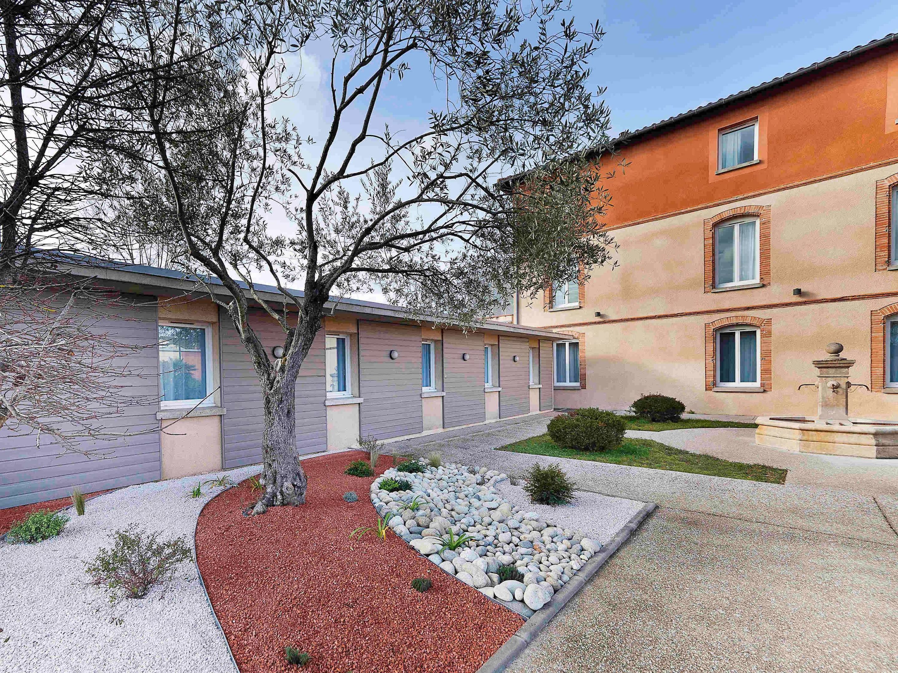 Ibis Styles Toulouse Lavaur, Hôtel à Lavaur