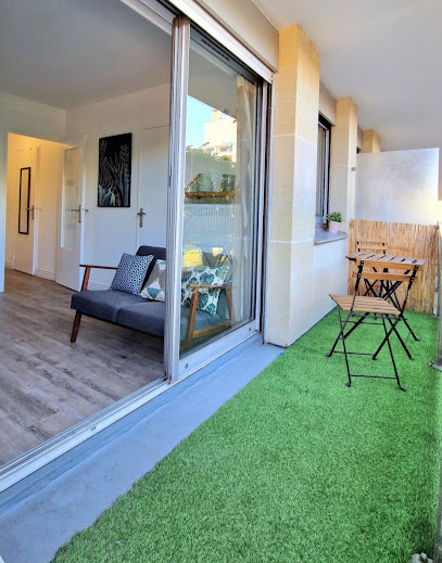 Rental Apartment - Appartement Location Courte Durée, Hôtel à Poissy