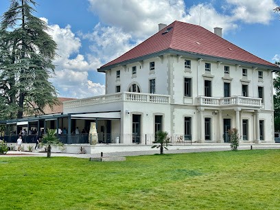 Domaine Des Séquoias - Bourgoin, Hotel, Restaurant, Brasserie, Séminaire, Hôtel à Ruy-Montceau