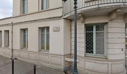 Dubessay Corinne, Hôtel à Dreux